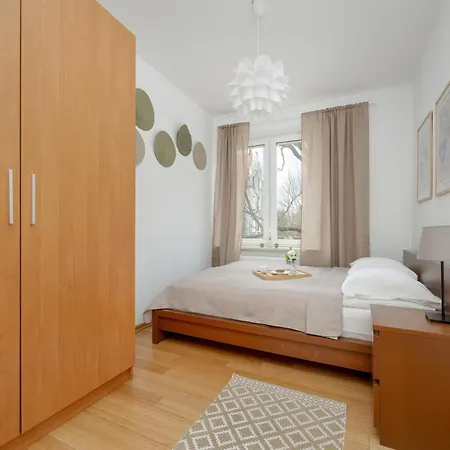 Heart Of Spacious By Renters Apartment Sopot